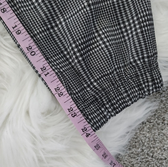 Shosho Plaid Chain Joggers Size Medium. New. - Picture 5 of 6